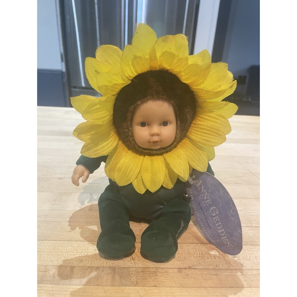 Vintage 1999 Anne Geddes Baby Sunflower Plush Doll Bean Bag Blue Eyes Sitting 7"